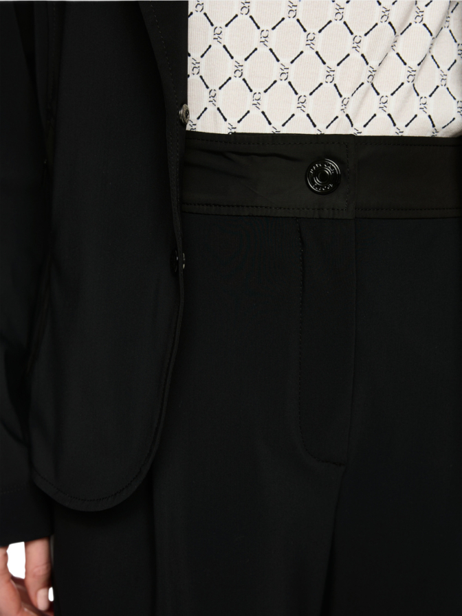 Marc Cain Stretch-Hose WOKHA mit Bundfalten bei Robert Ley