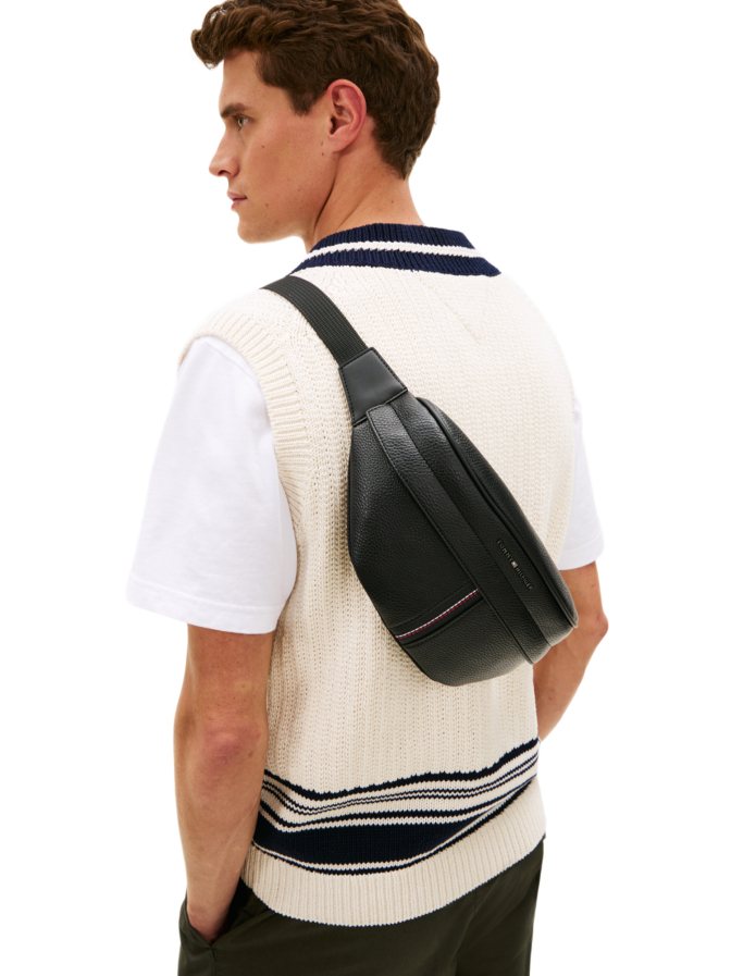 Tommy Hilfiger Gürteltasche bei Robert Ley