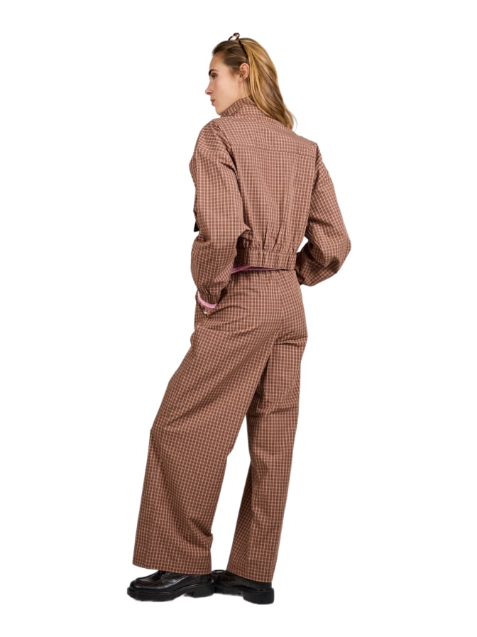 OH APRIL Hose Hazel mit weitem Bein bei Robert Ley