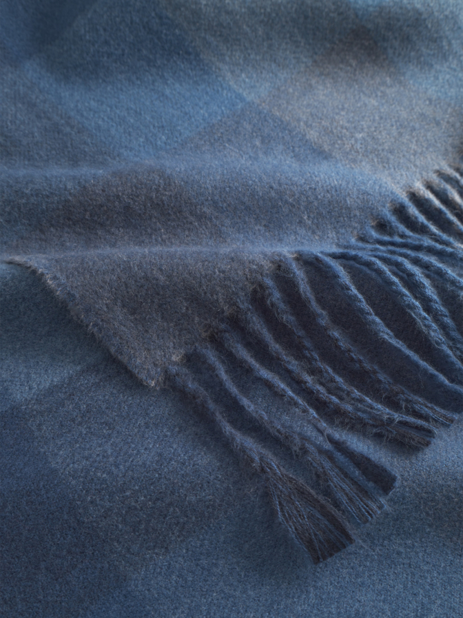 Codello Cape aus kuscheliger Viskose-Mischung bei Robert Ley