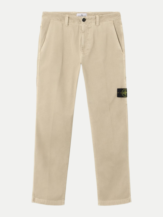 Stone Island Regular-Fit Chino mit Logo-Badge bei Robert Ley