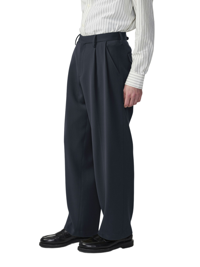 NN.07 Wollhose Justin bei Robert Ley