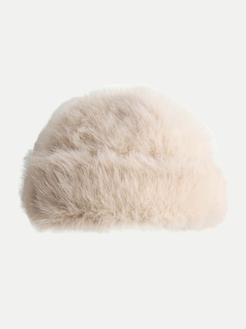 Opus Winterhut Afluffy bei Robert Ley