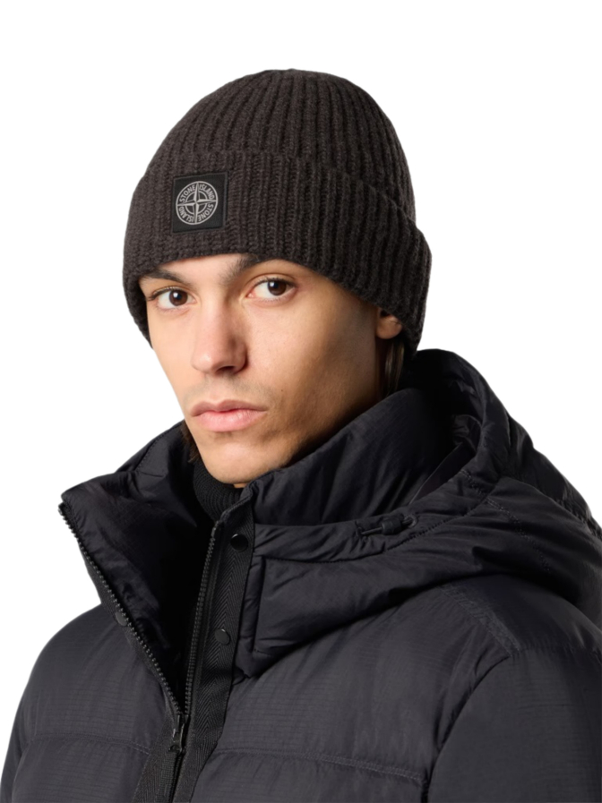 Stone Island Strickmütze mit Compass-Logo-Patch bei Robert Ley