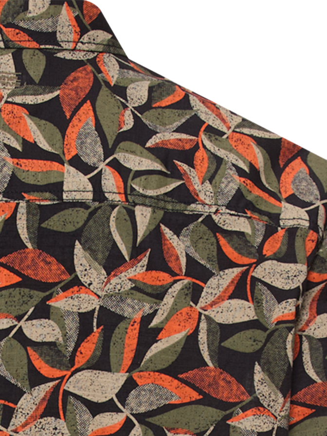 Camel Active Kurzarmhemd mit Blattprint bei Robert Ley