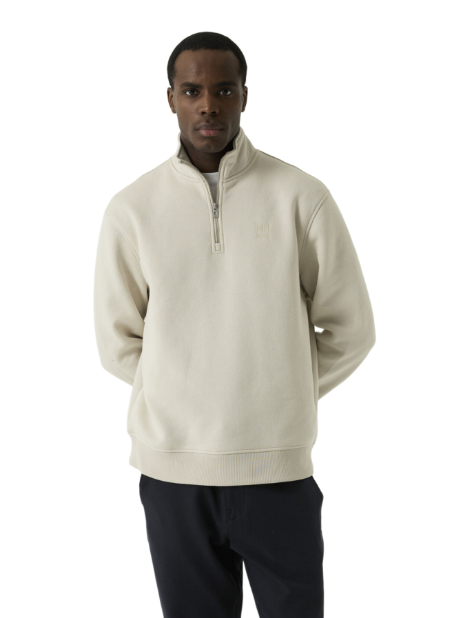 Garcia Sweater mit subtiler Logobadge bei Robert Ley
