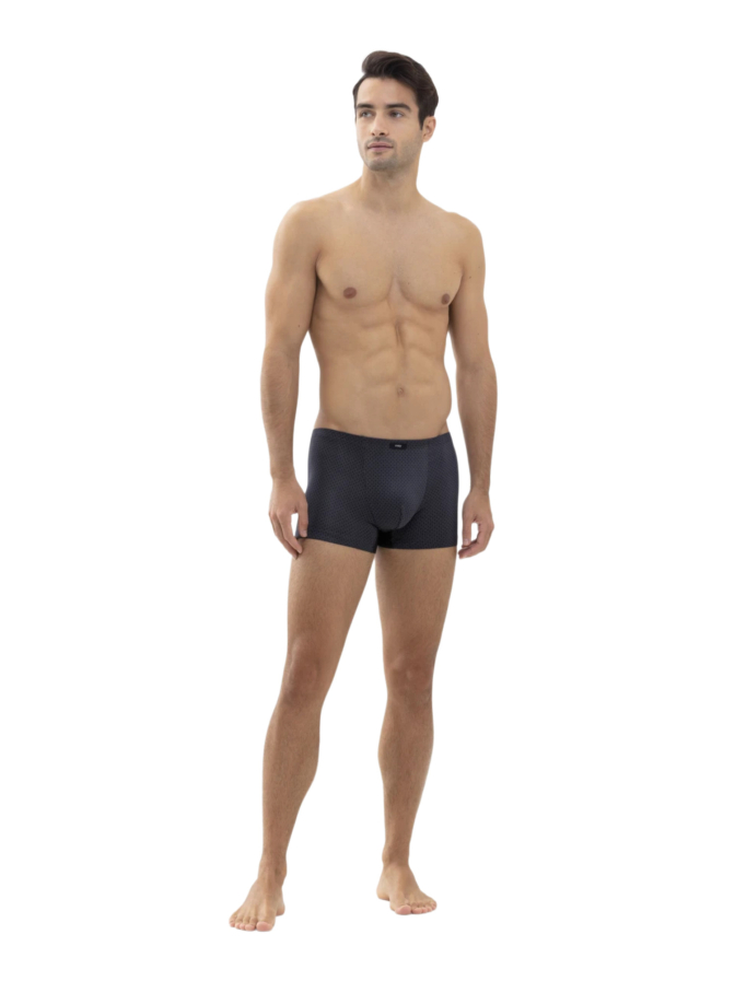 Mey Shorty bei Robert Ley