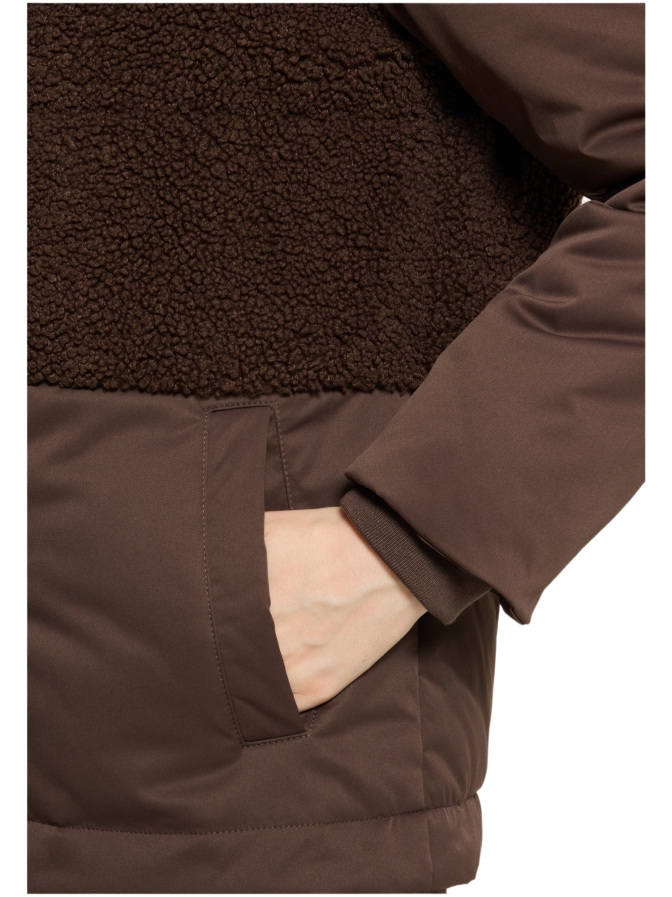 Cartoon Steppjacke mit Teddy-Details bei Robert Ley