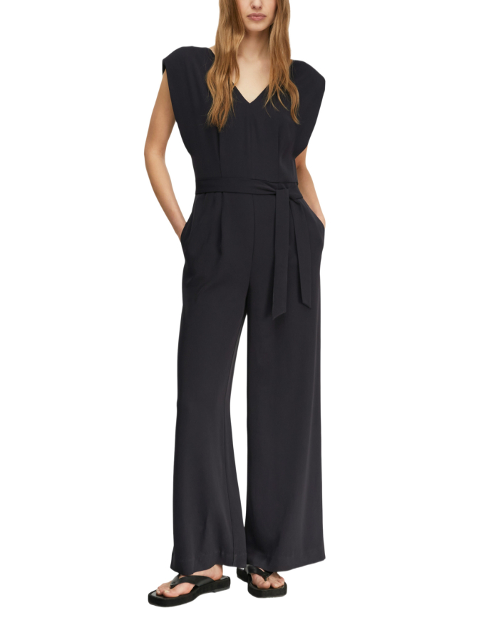 Comma Jumpsuit bei Robert Ley