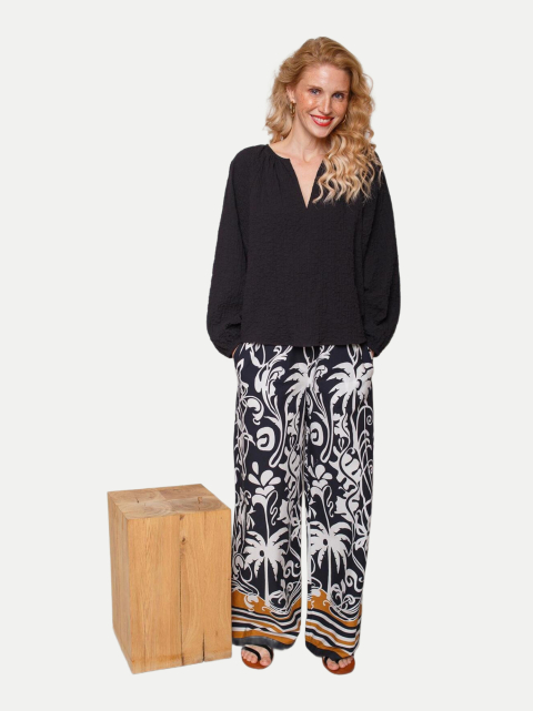 Emily Van Den Bergh Weite Hose mit Palmenprint bei Robert Ley