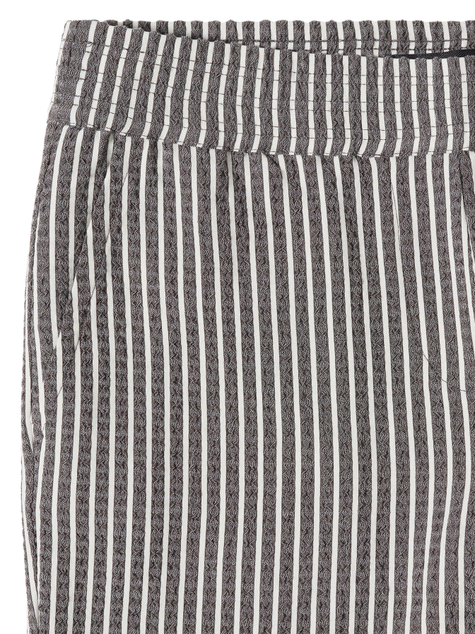 Cecil Hose Style Neele bei Robert Ley