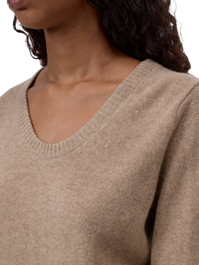 Closed Strickpullover mit Rundhalsauschnitt bei Robert Ley