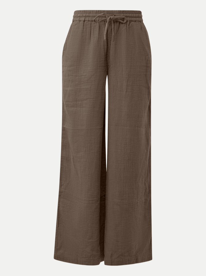 Q/S designed by Wide-Leg Hose bei Robert Ley