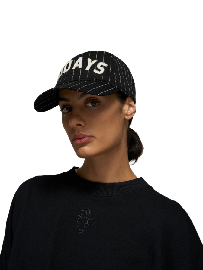 10 Days Kappe mit Logo bei Robert Ley