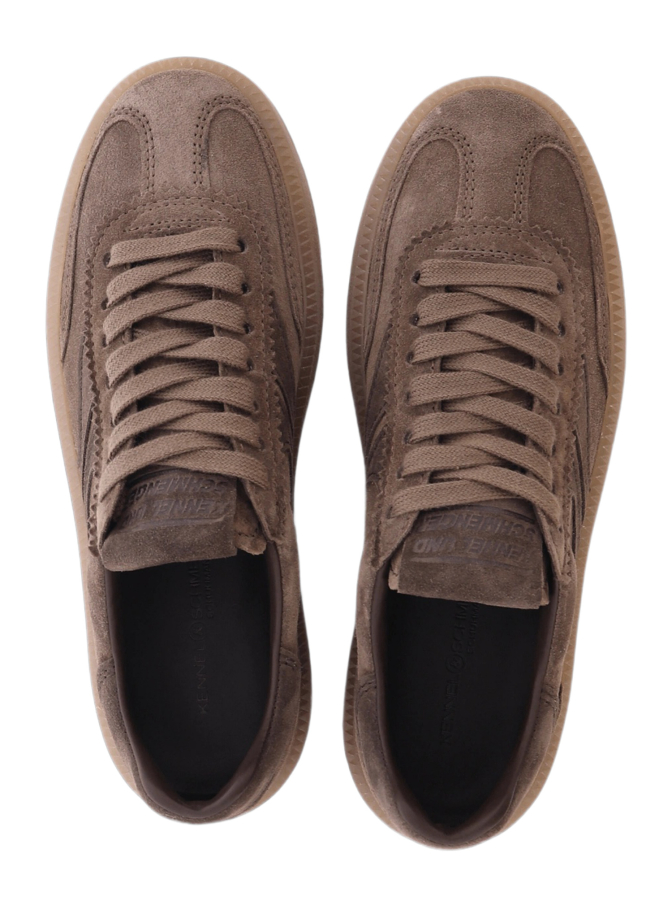 Kennel & Schmenger Sneaker Box bei Robert Ley