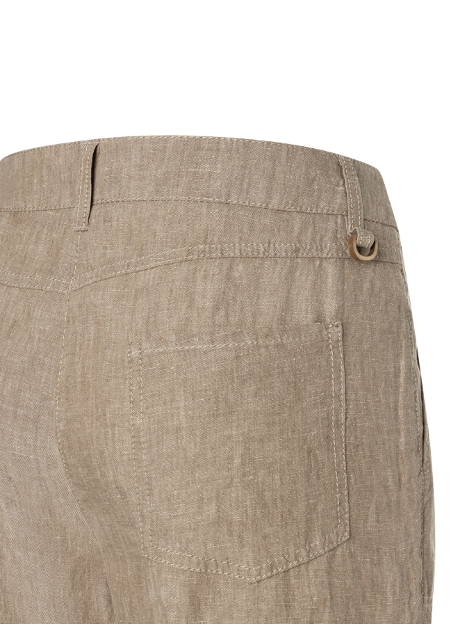 MAC Hose Nora bei Robert Ley