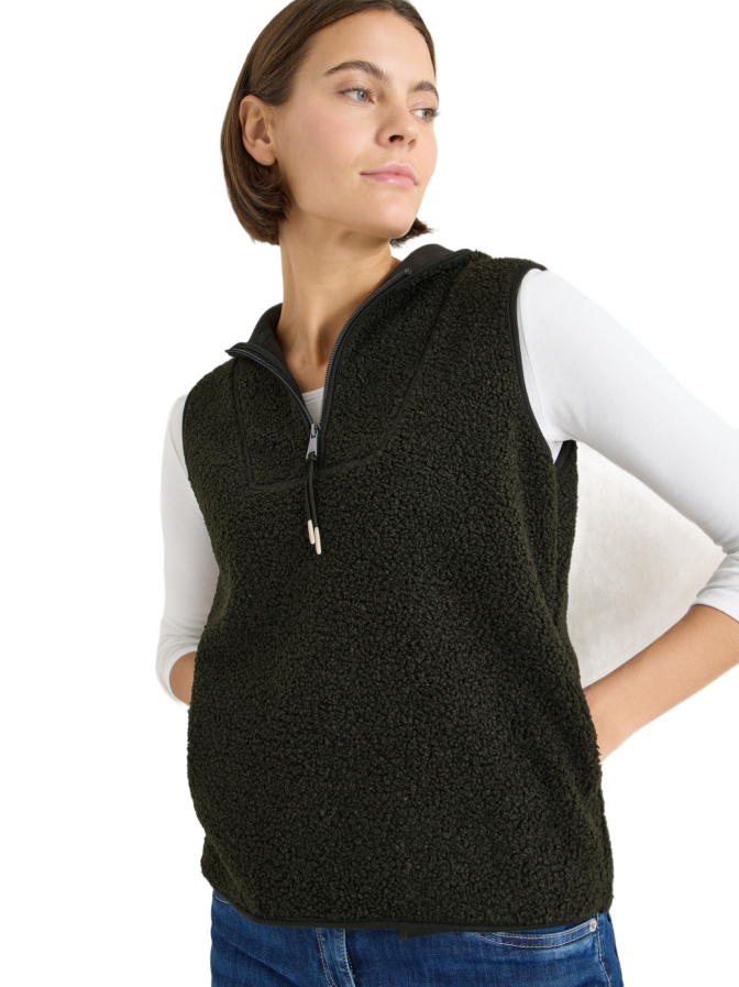 CECIL Teddy Troyer Weste bei Robert Ley