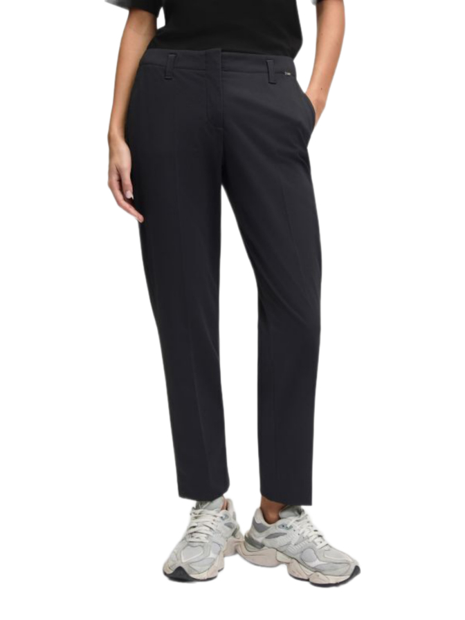Cinque Hose CIHAMELINA in Zigarettenform bei Robert Ley