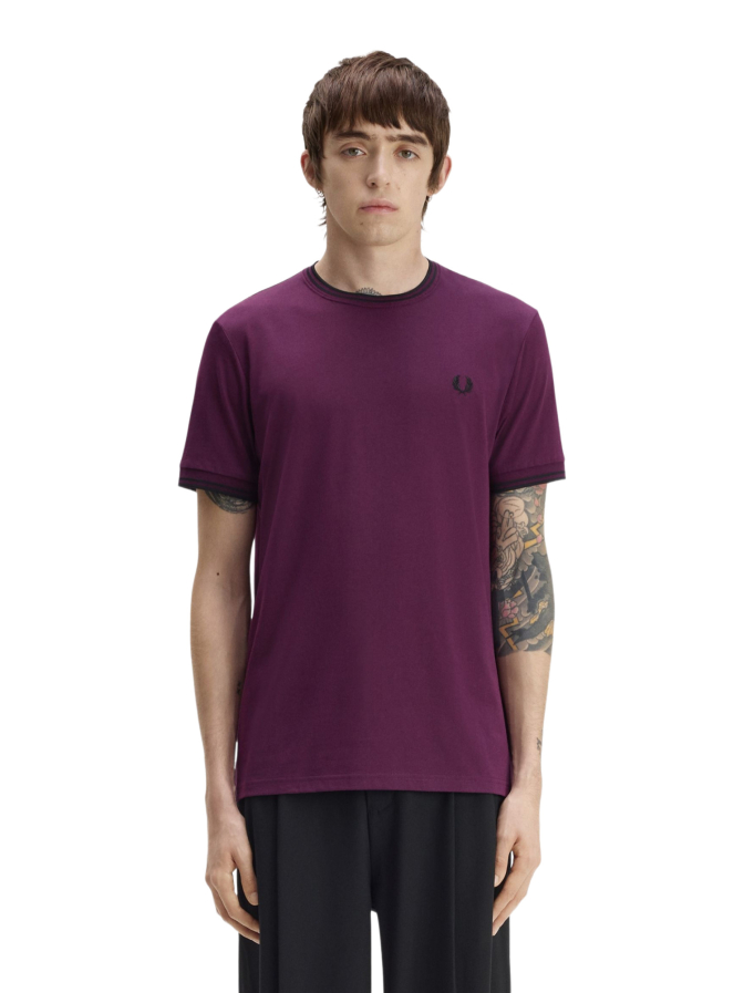 Fred Perry T-Shirt mit Doppelstreifen bei Robert Ley