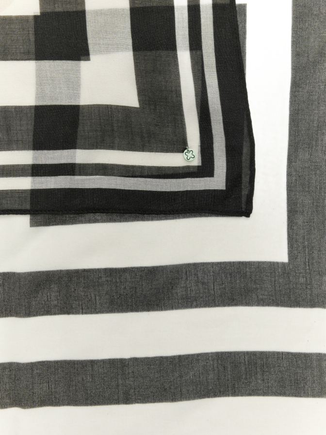 Codello Bandana mit Karomuster 60x60 cm bei Robert Ley