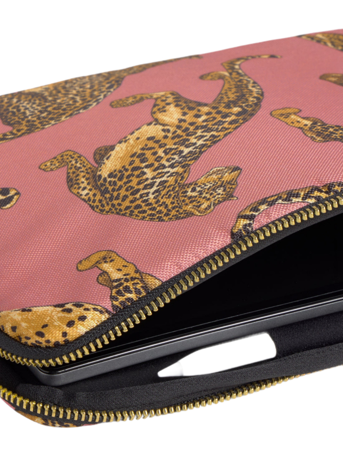 WOUF IPad Sleeve Leo bei Robert Ley