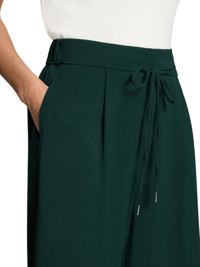 Zero Hose bei Robert Ley