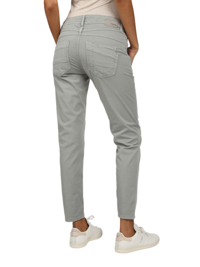 Gang Hose Relaxed Fit Amelie bei Robert Ley