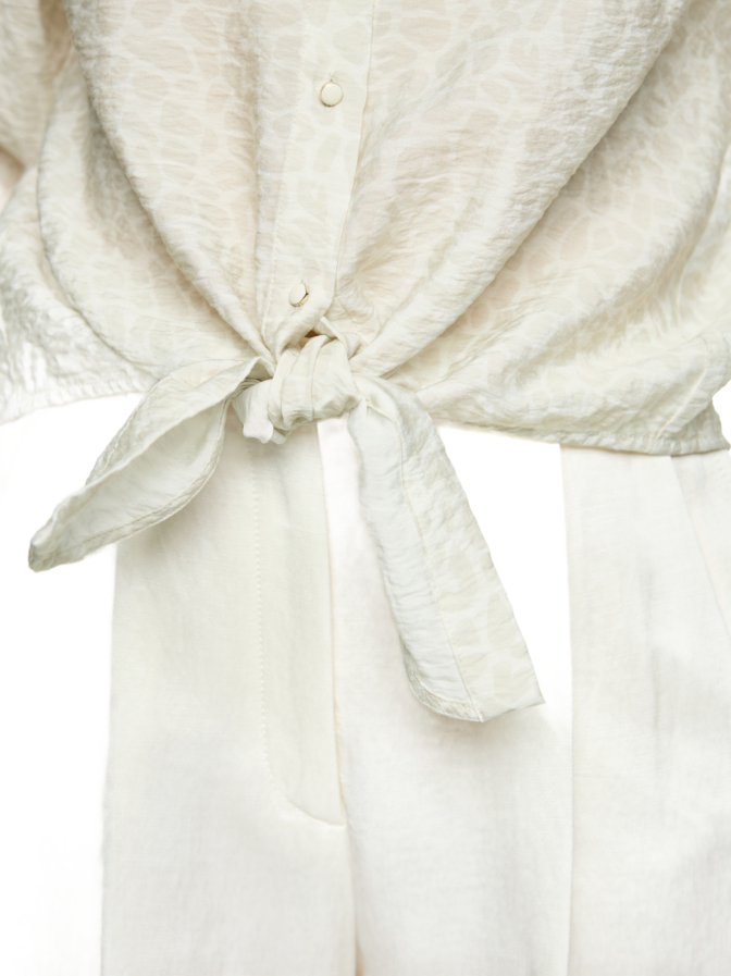 Marc Cain Bluse mit Knotendetail bei Robert Ley