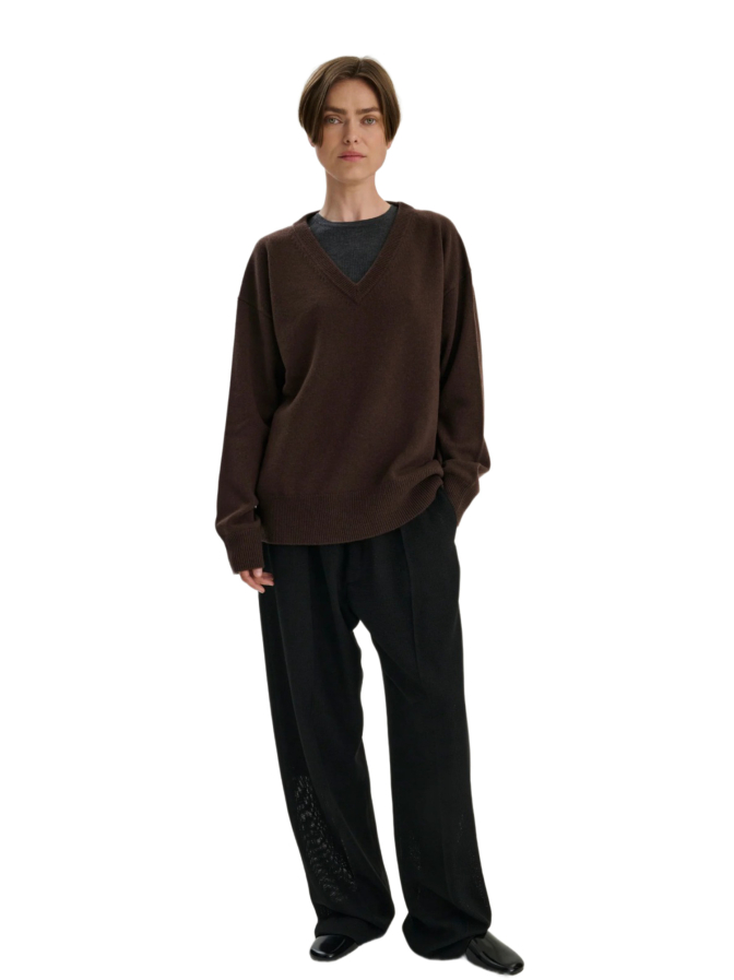 Rhea. Feinstrickpullover V-Ausschnitt SW14.11 bei Robert Ley