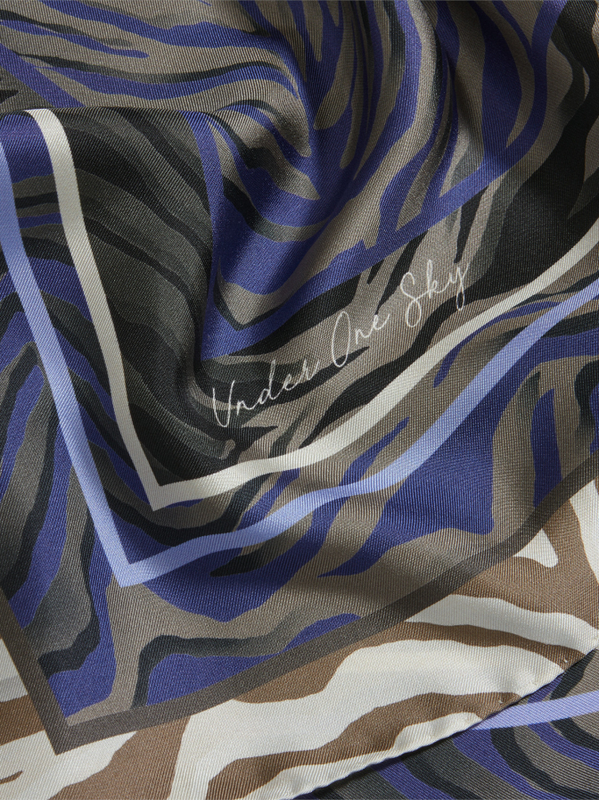 Riani Seidentuch mit Zebra-Print bei Robert Ley