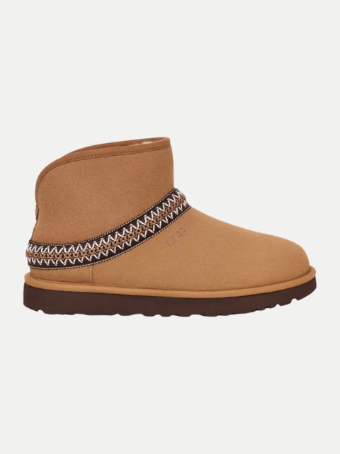 UGG Stiefel Classic Mini Crescent bei Robert Ley