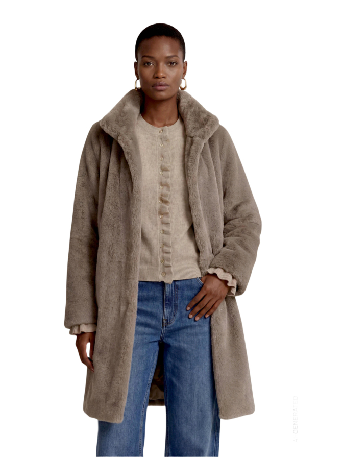 Zero Teddy Mantel bei Robert Ley