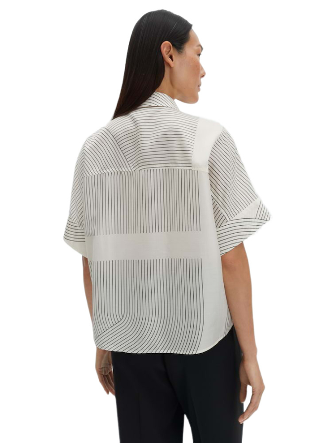 someday Boxy-Fit Bluse aus Satin Zulin bei Robert Ley