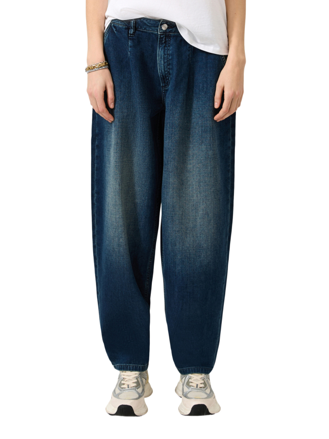 Q/S designed by Barrel-Leg Jeans bei Robert Ley