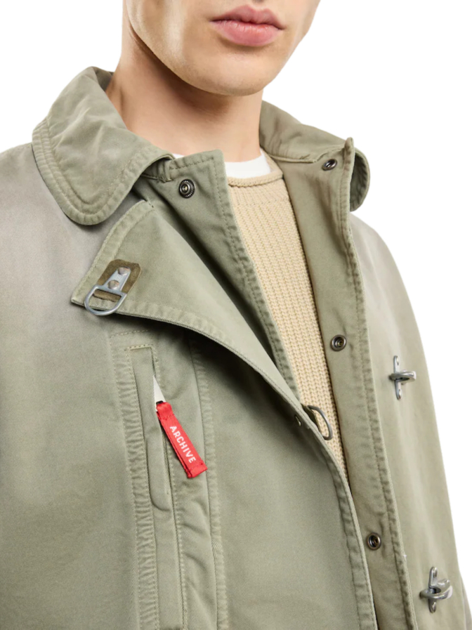 Fay Cabanjacke 4 Ganci bei Robert Ley