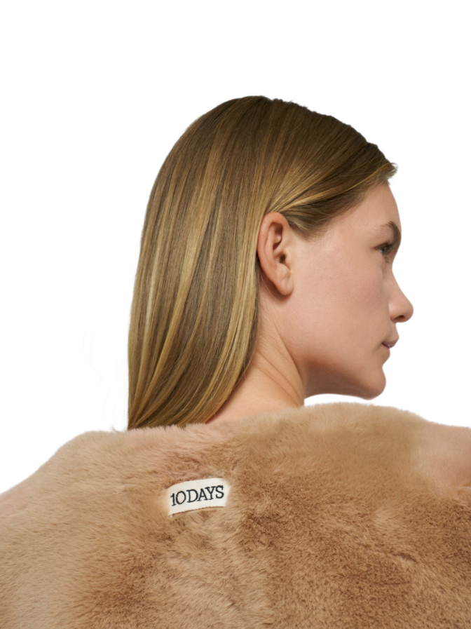 10 Days Weste Fluﬀy Vest bei Robert Ley