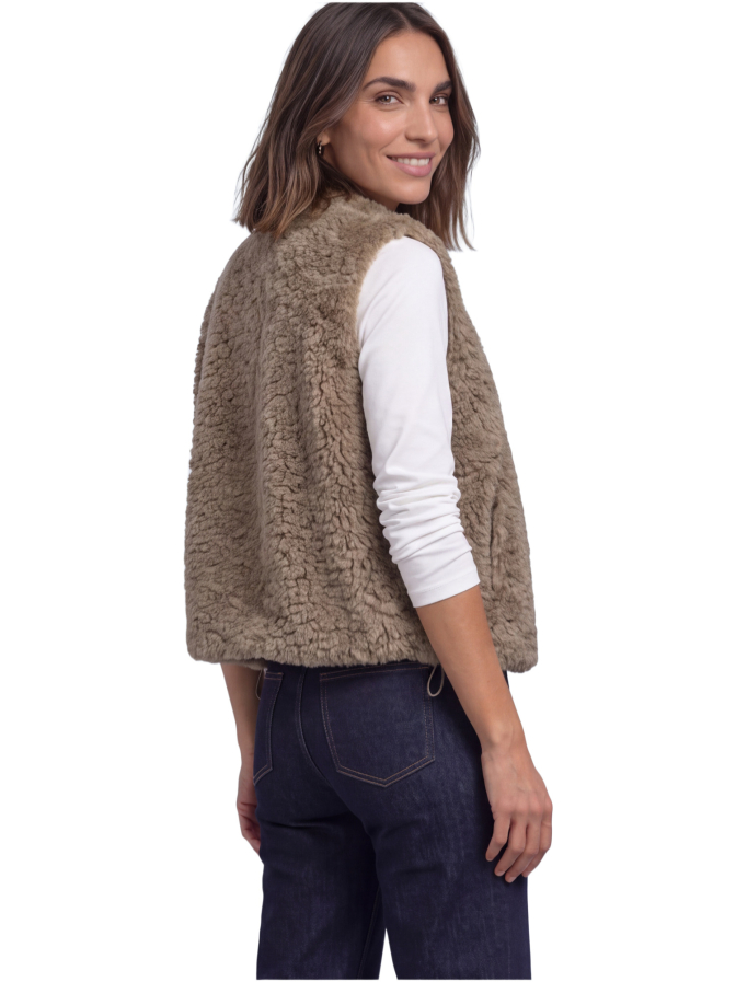 Street One Weste Short Fake Fur bei Robert Ley