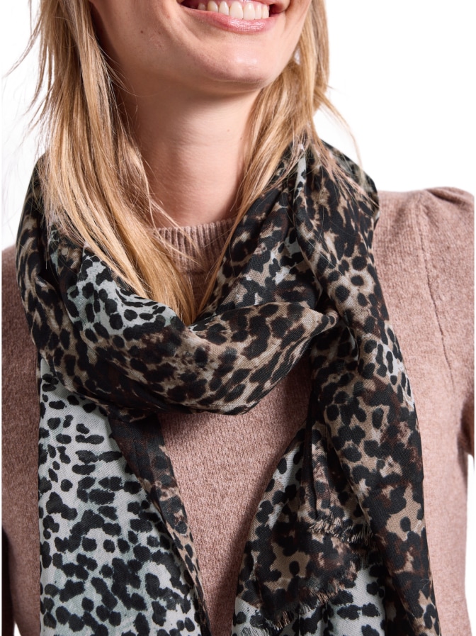 Street One Schal im Leo-Look bei Robert Ley