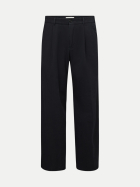 Drykorn Bundfaltenhose in Gabardine 1000-schwarz bei Robert Ley