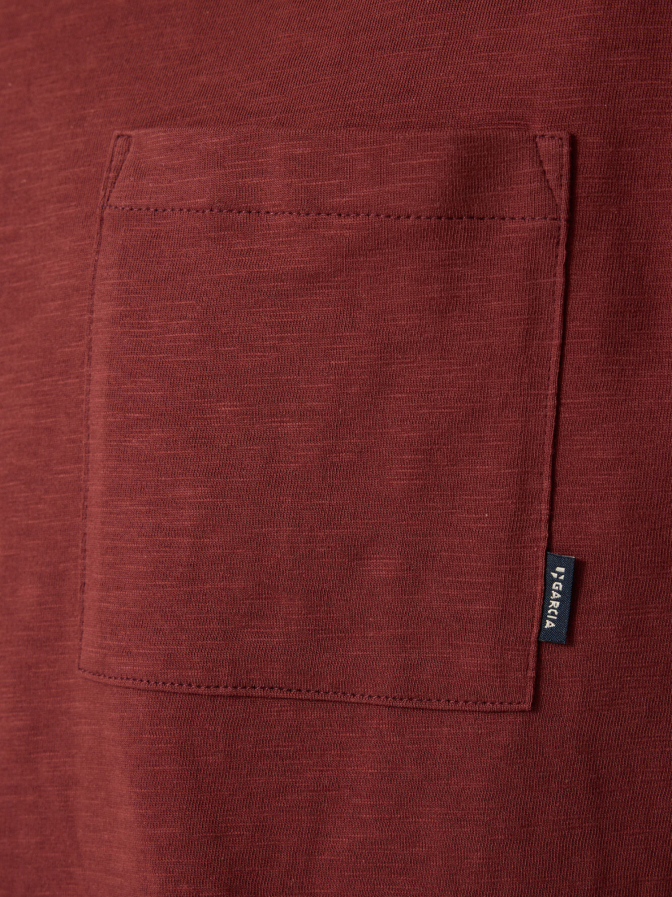Garcia Basic-T-Shirt mit Brusttasche bei Robert Ley