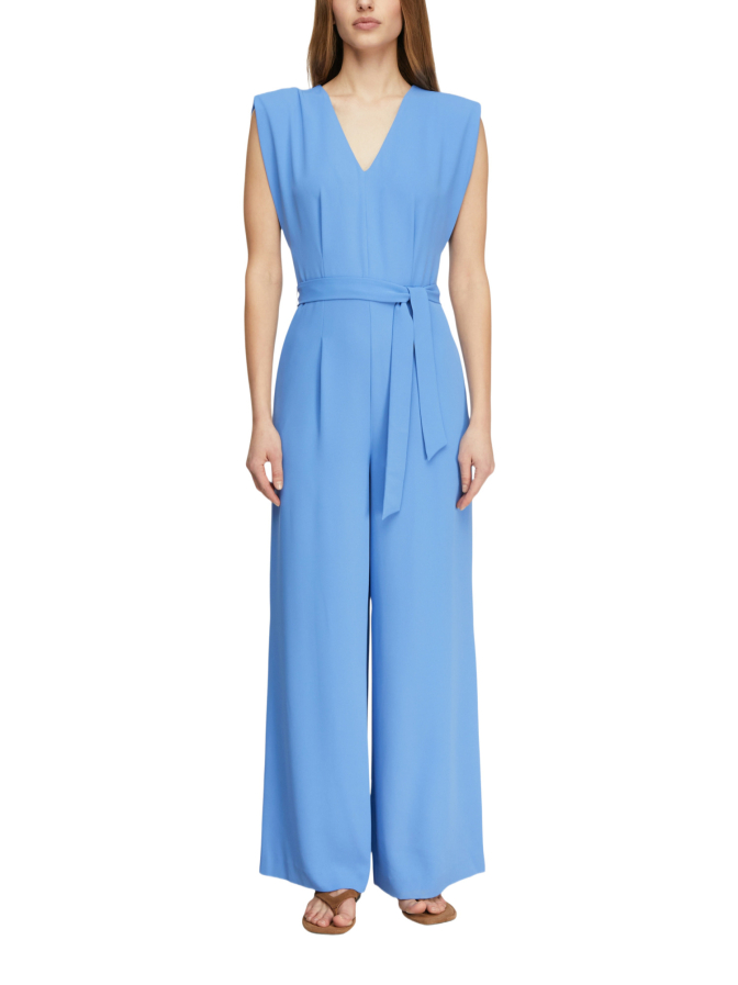 Comma Jumpsuit bei Robert Ley