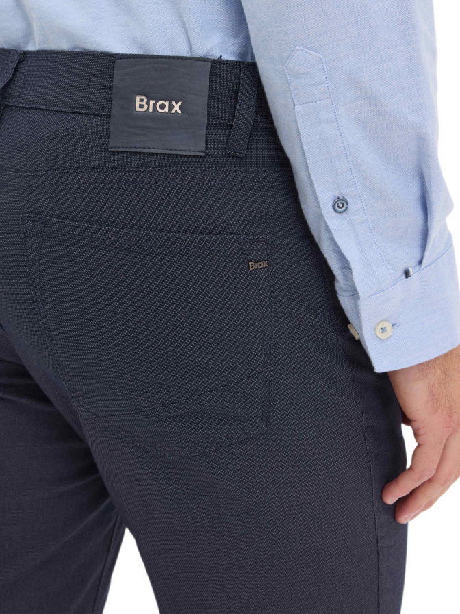 Brax Modern-Fit Hose Style Chuck bei Robert Ley