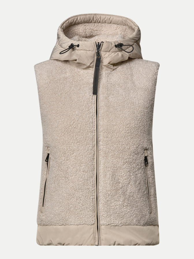 Cecil Wendbare Teddyweste bei Robert Ley