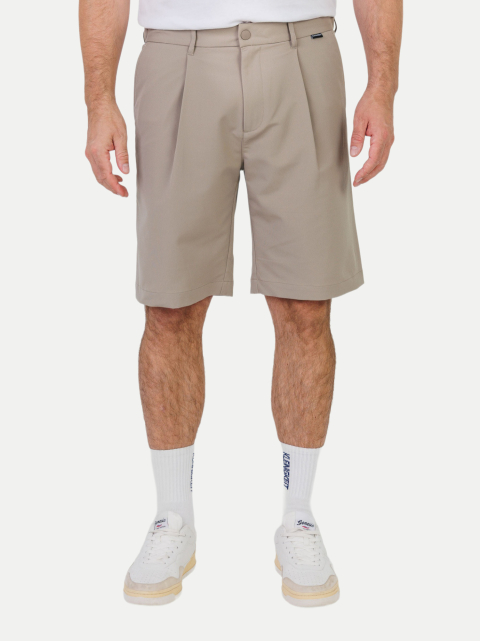 Kleinigkeit Shorts Schickille O'Neal bei Robert Ley