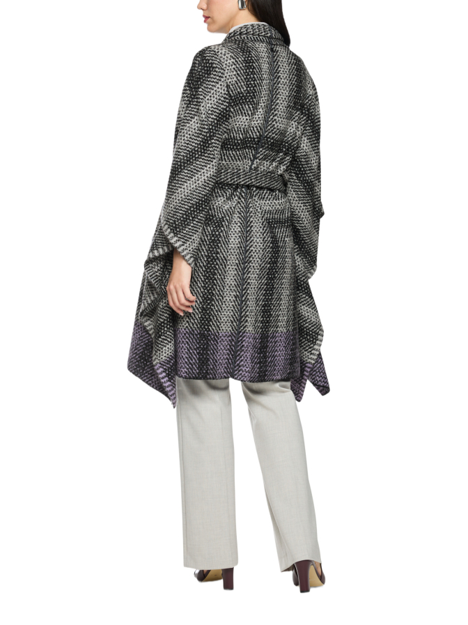 Marc Cain Strickmantel mit Jacquarddesign bei Robert Ley