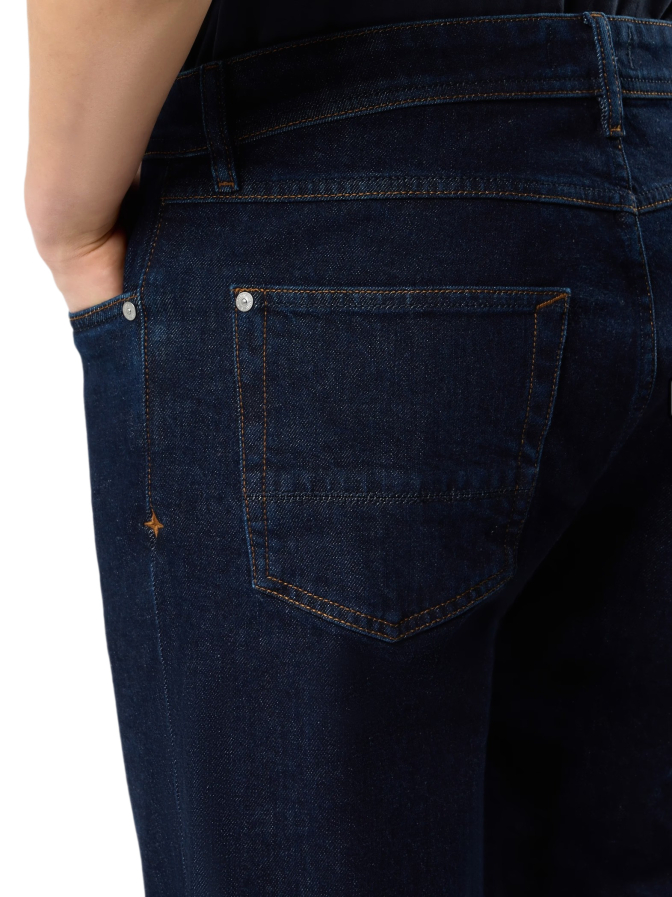 Stone Island Slim-Fit Jeans mit kleiner Sternstickerei bei Robert Ley