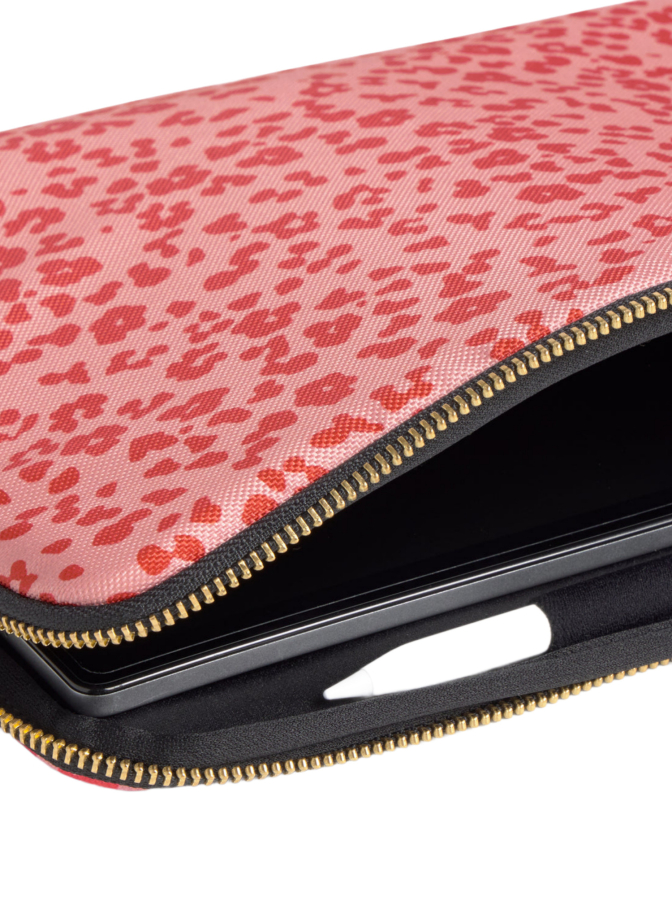 WOUF IPad Sleeve Roar bei Robert Ley