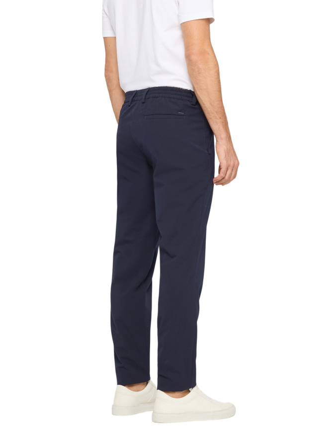 Mac Chino Traveller bei Robert Ley