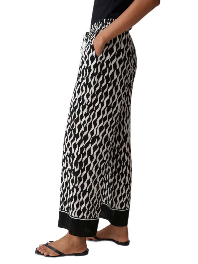 Opus Culotte Marou motion bei Robert Ley