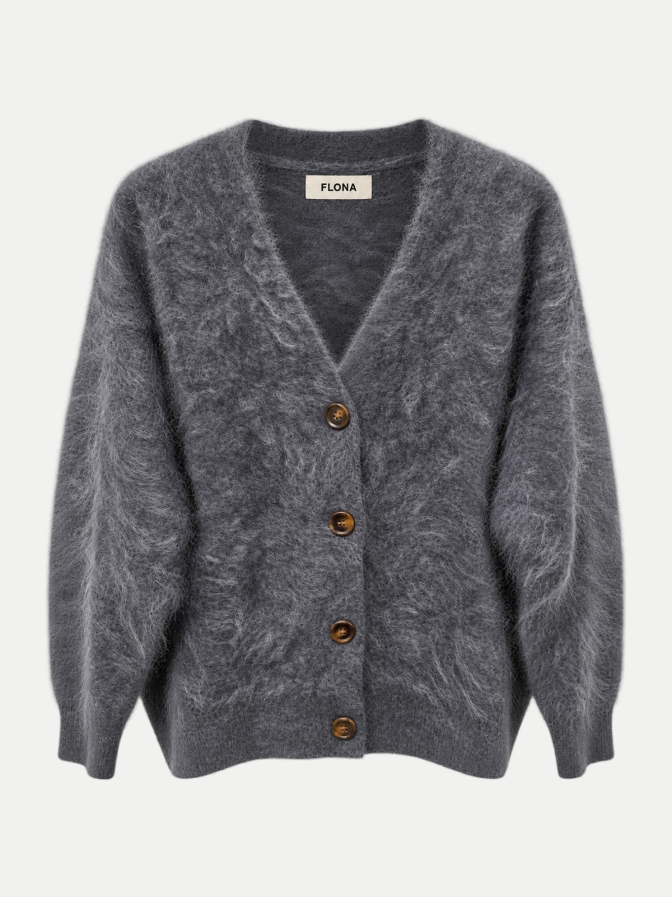 Flona Oversized Strickjacke aus Kaschmir bei Robert Ley